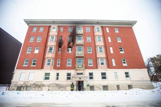 Warwick Apartments on Qu'Appelle Avenue (Mikaela MacKenzie / Winnipeg Free Press files)