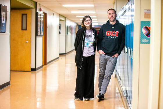 Teacher Jared Suderman and grade 11 student Angelina Morris at Glenlawn Collegiate. (Mikaela MacKenzie / Winnipeg Free Press)