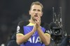 Tottenham's Harry Kane greets supporters after the English Premier League soccer match between Fulham and Tottenham Hotspur at the Craven Cottage Stadium in London, Monday, Jan. 23, 2023. (AP Photo/Frank Augstein)