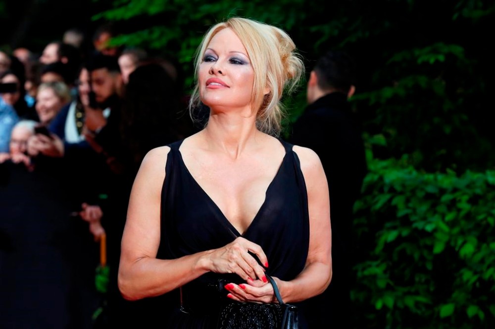 Actress Pamela Anderson arrives at an awards ceremony in Paris, France, Sunday, May 19, 2019. THE CANADIAN PRESS/AP/Francois Mori