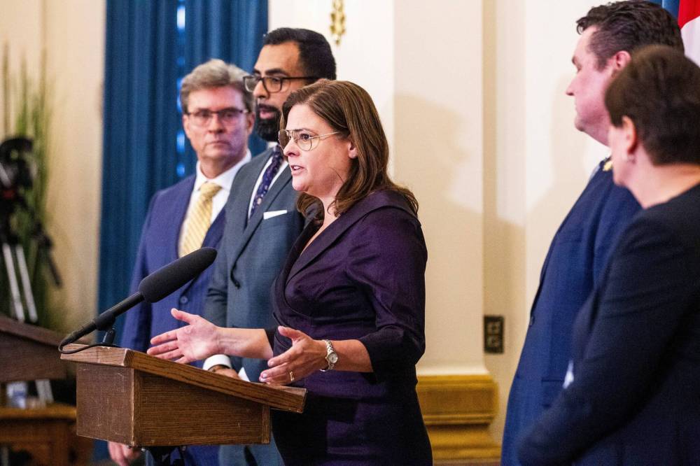 Premier Heather Stefanson speaks to the media after the swearing-in ceremony for new cabinet members at the Manitoba Legislature on Jan. 30. (Mikaela MacKenzie / Winnipeg Free Press files)