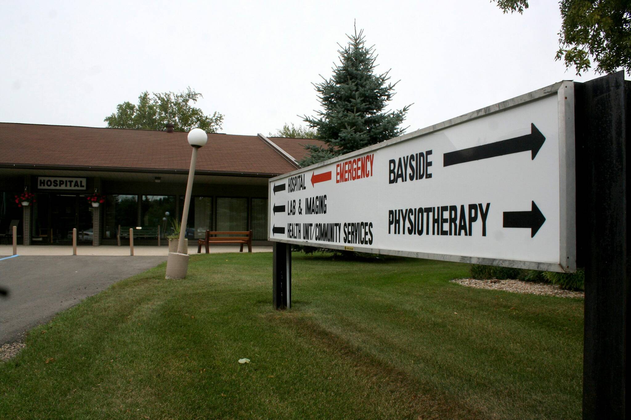 Western Manitoba town hiring recruiter to find two doctors willing to