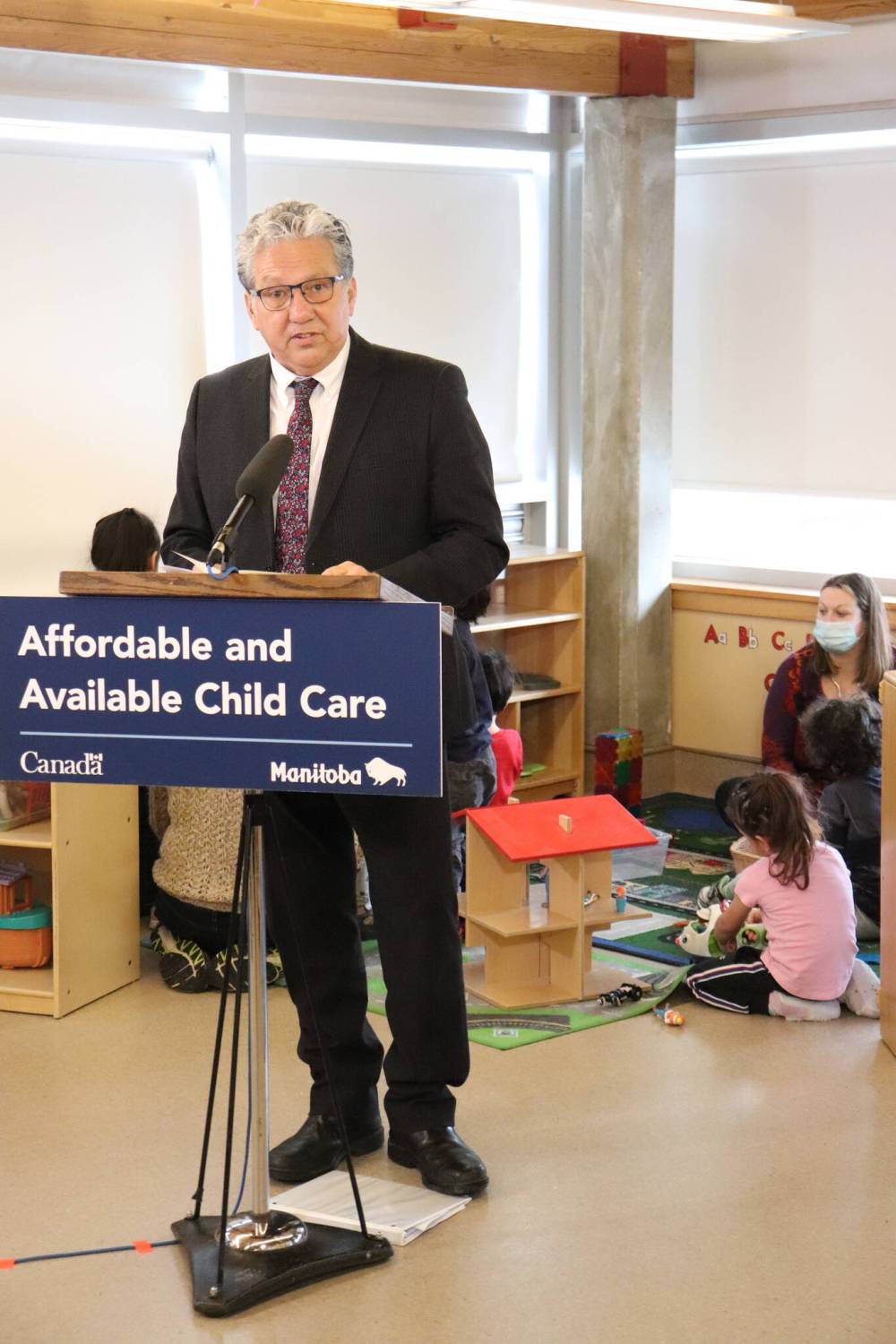 TYLER SEARLE / WINNIPEG FREE PRESS
Liberal MP Dan Vandal represented Ottawa at the announcement, calling it “absolutely essential” to invest in early childhood educators.