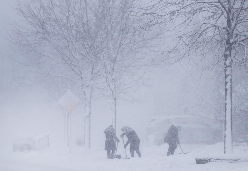 Winter storm descends over southern Ontario, snow and freezing rain in forecast Winnipeg Free