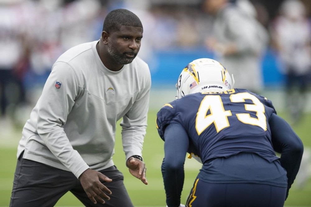 Chargers’ Derrick Ansley has new role, but same objectives Winnipeg Free Press