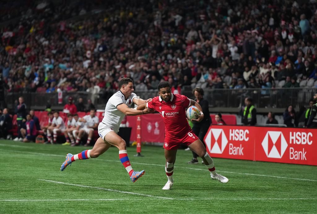 Canadian women advance to quarterfinals, men out of medal contention at