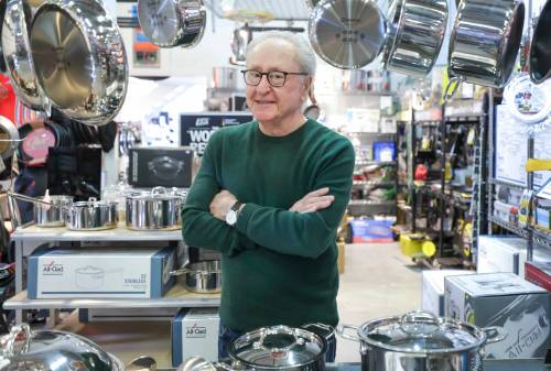 RUTH BONNEVILLE / WINNIPEG FREE PRESS
                                Neil Baker, owner of D.A.Niels Kitchenware, in his gourmet kitchenware store.