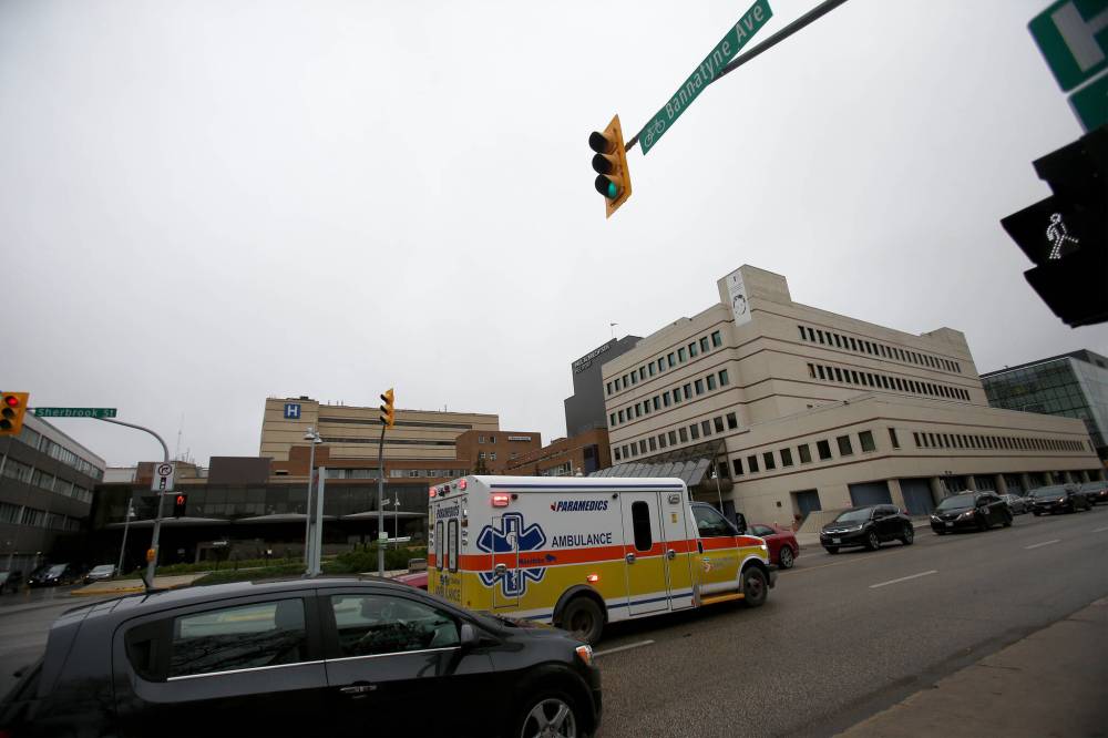 The HSC ER was dealing with double the usual number of high-acuity patients when a male patient was pronounced dead in an ER hallway about an hour after arriving in an ambulance early Tuesday, hospital officials said Thursday. (Winnipeg Free Press files)