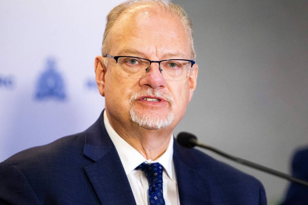 MIKAELA MACKENZIE / WINNIPEG FREE PRESS FILES
                                On Monday, Justice Minister Kelvin Goertzen introduced Bill 28 which would require municipal councillors, community councillors and school trustees to take a leave of absence from their job if they are nominated to run for a seat in the Manitoba legislature.