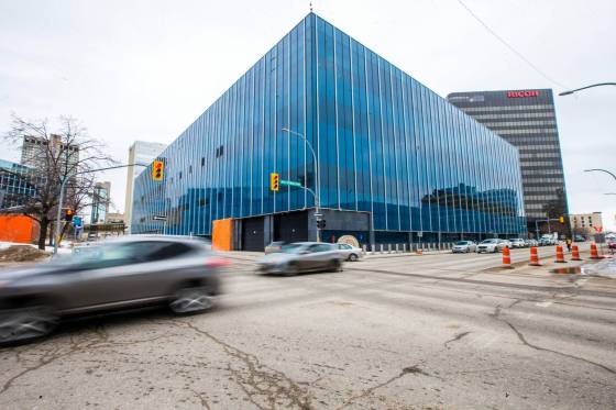 Overall, the police service spent a total of just under $329 million in 2022, compared to $321.4 million the year before. (Mikaela MacKenzie / Winnipeg Free Press files)