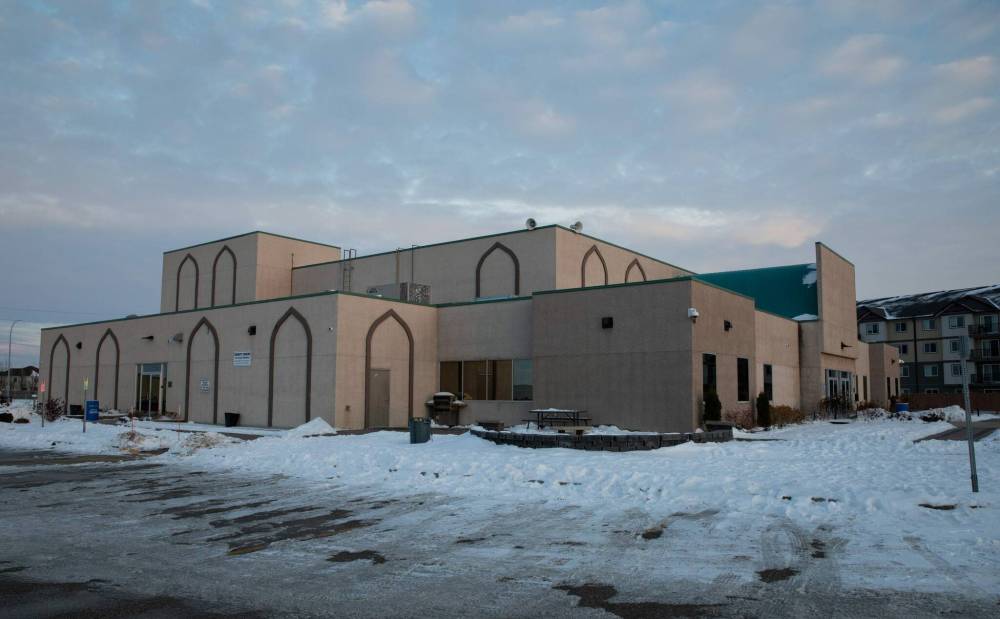 JESSICA LEE / WINNIPEG FREE PRESS FILES
                                Non-Muslims who want to learn more about Islam are invited to Winnipeg’s Grand Mosque for a community iftar Friday.