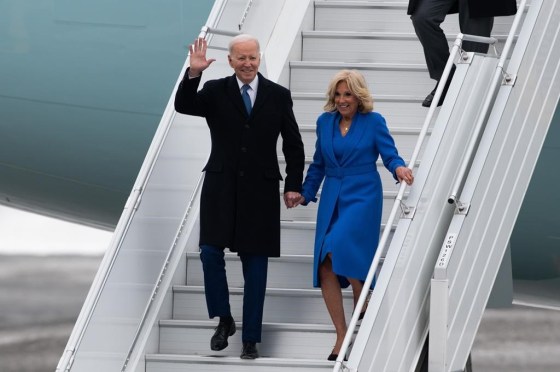 U.S. President Joe Biden and first lady Jill Biden arrive in Ottawa, Thursday. (Spencer Colby / The Canadian Press)