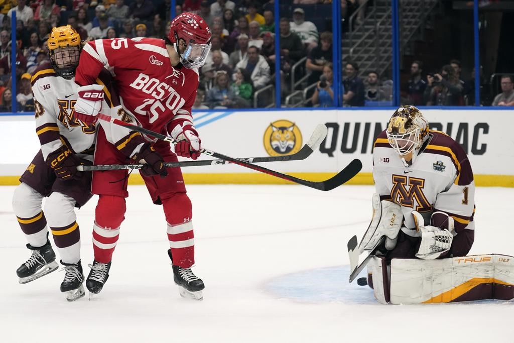Gophers score 4 goals in 3rd, advance past BU in Frozen Four Winnipeg Free Press