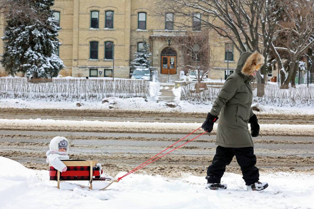 Light snow is expected to begin late Tuesday afternoon and get heavier overnight and into Wednesday, tapering off Thursday evening. (Tim Smith / The Brandon Sun)