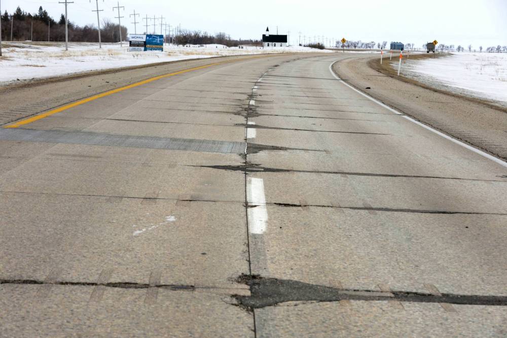 RUTH BONNEVILLE / WINNIPEG FREE PRESS FILES
                                Under the leadership of Premier Heather Stefanson, the total amount of capital investment in highways has increased from $375 million to $500 million in the current budget year.