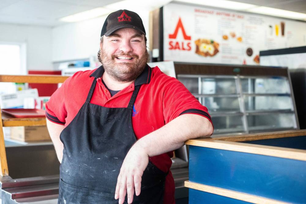 MIKAELA MACKENZIE / WINNIPEG FREE PRESS
                                Sals Manager Mike Boyce: 'I’m going to really miss a lot of our customers, especially our regulars.'