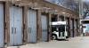 A report on the $200-million project to replace the garage at 1520 Main St., at a new location, notes the facility lacks capacity to support some buses and Winnipeg Transit&rsquo;s transition to a zero-emission fleet. (Wayne Glowacki / Winnipeg Free Press files)