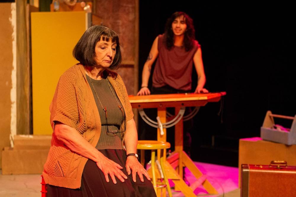PTE
                                 Volare is a tale loaded with the misery of family drama.