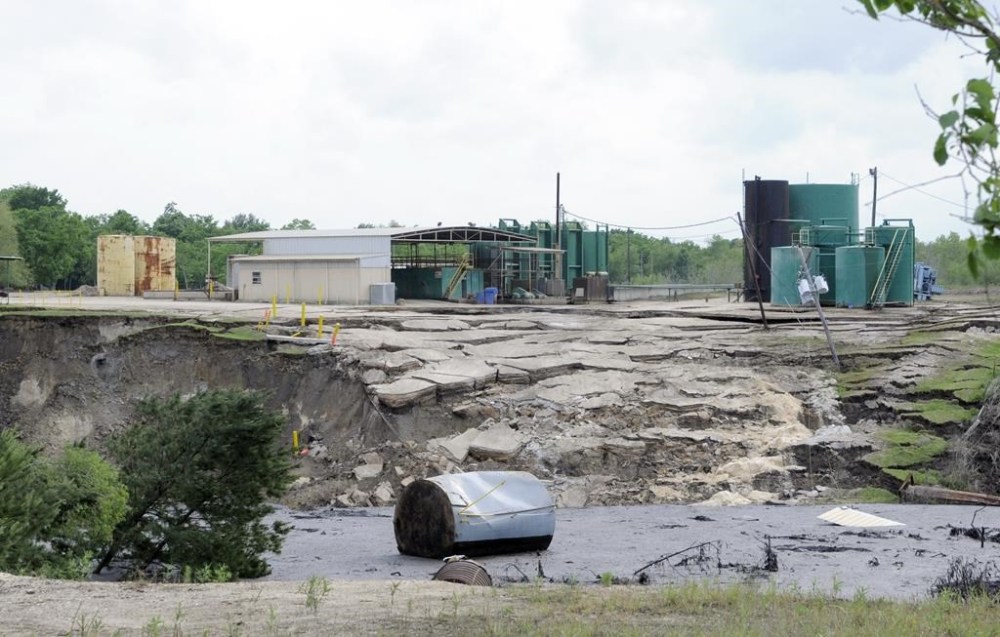 Newly active Texas sinkhole unearths fears in some Winnipeg