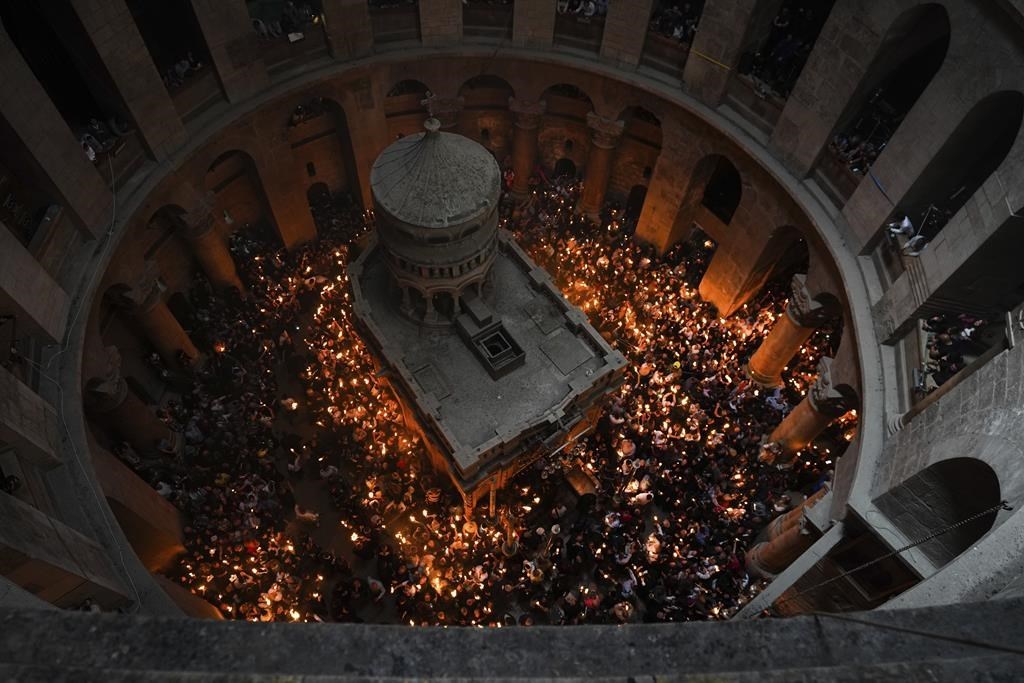 Apr 2023: Christian faithful celebrate 'Holy Fire' under restrictions