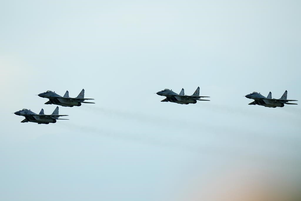Apr 2023: Slovakia gives Ukraine remaining 9 of 13 promised warplanes