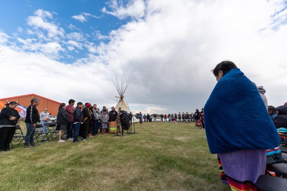 Darryl Burns, brother of victim Gloria Burns, speaks during a Federation of Sovereign Indigenous Nations event at James Smith Cree Nation in Saskatchewan on Thursday, Sept. 8, 2022. THE CANADIAN PRESS/Heywood Yu