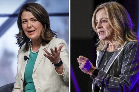Alberta Premier Danielle Smith (left) and NDP Leader Rachel Notley (Jeff McIntosh / The Canadian Press files)