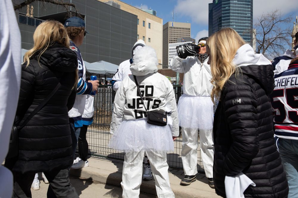 JESSICA LEE / WINNIPEG FREE PRESS
Thousands of Winnipeg Jets fans gather downtown beside Canada Life Centre April 22, 2023 to watch the Jets play against the Golden Knights at a Whiteout party.