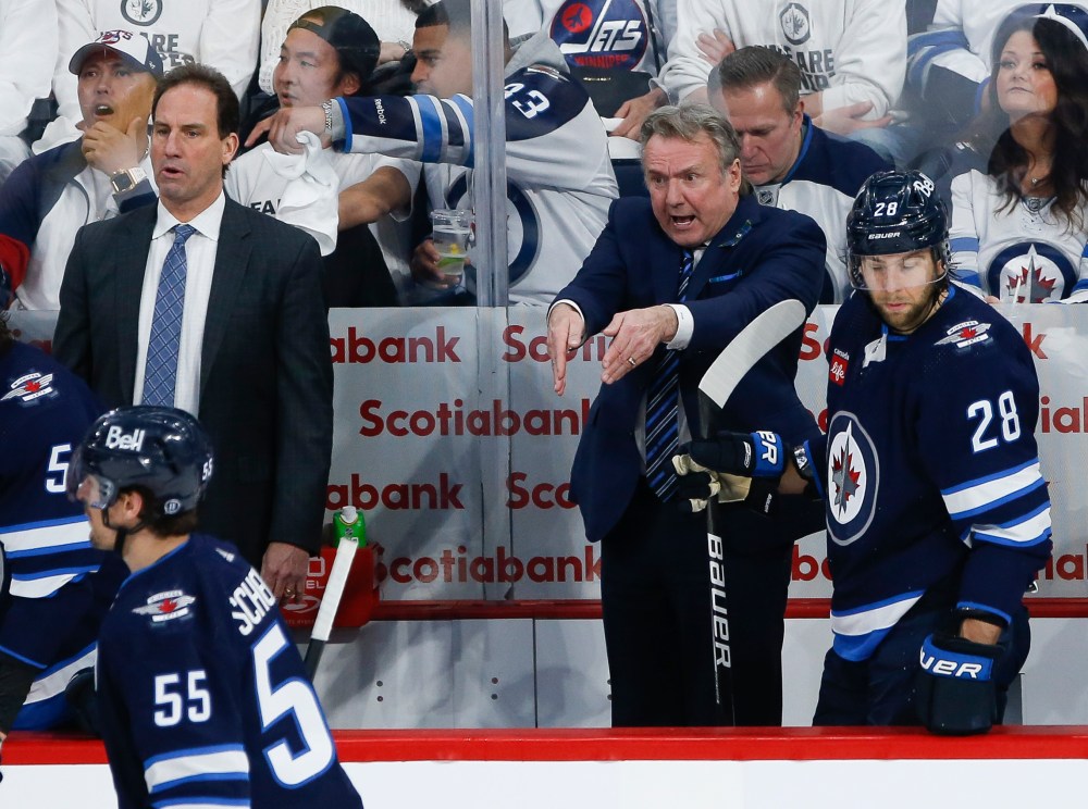 JOHN WOODS / THE CANADIAN PRESS
Winnipeg Jets head coach Rick Bowness yells at a referee during the second period.