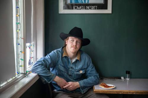 JESSICA LEE / WINNIPEG FREE PRESS
                                After two days and nights slinging pies and his new album and merchandise at Pizza Bite on Sherbrook Street, Amos the Kid christens his new album, Enough As It Was, with a show Saturday night at the West End Cultural Centre.