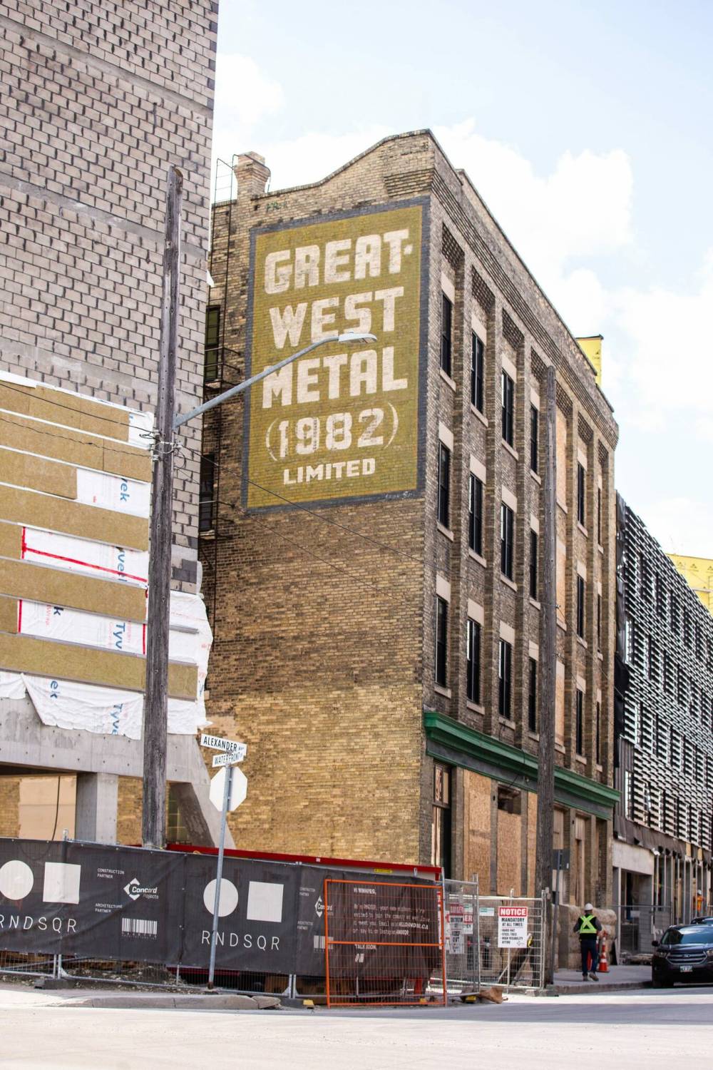 MIKAELA MACKENZIE / WINNIPEG FREE PRESS
Residential occupancy will begin in July with the 27 apartment units in the heritage building, before tenants move into the new structure in August and September.