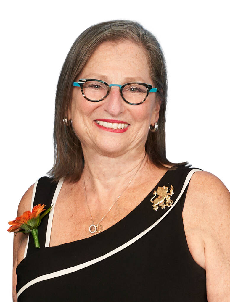 Supplied
Elaine Goldstine is retiring from her role as CEO at the Jewish Federation of Winnipeg.
