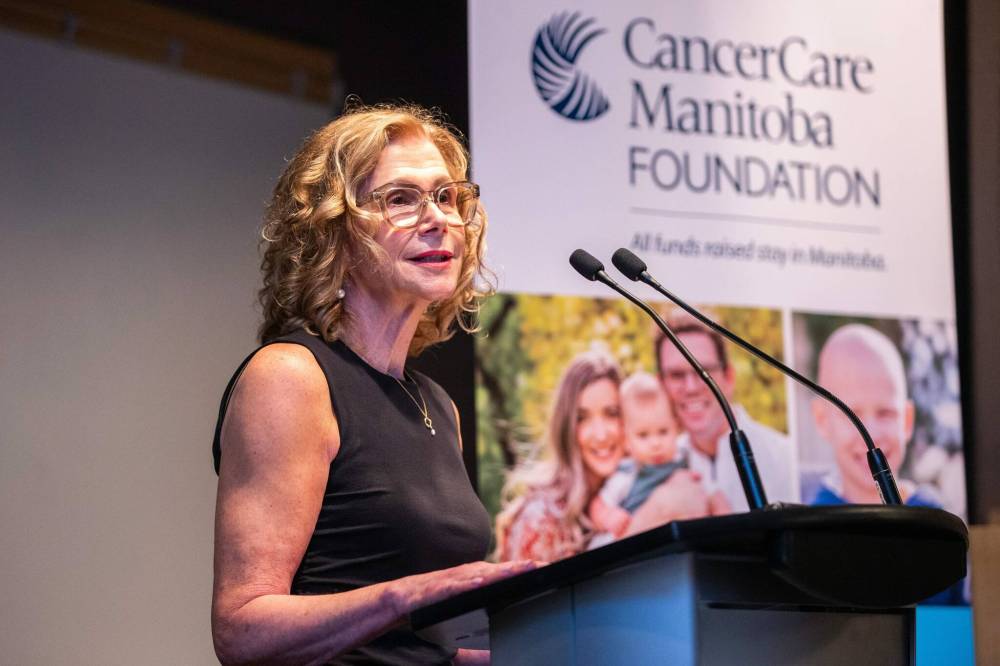 MIKAELA MACKENZIE / WINNIPEG FREE PRESS
Patti Smith, president and CEO of the CancerCare Manitoba Foundation, announces a $27 million donation from the Paul Albrechtsen Foundation Wednesday.