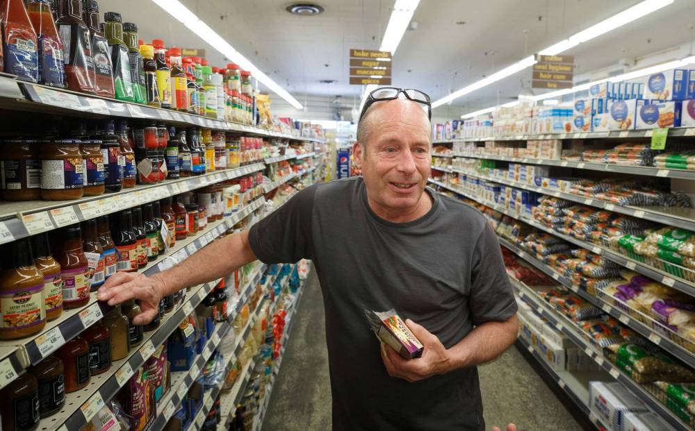 Mike Deal / Winnipeg Free Press
Craig Suderman says he spends $50-$75 per week on groceries and has noticed an “astronomical” increase in pet food.