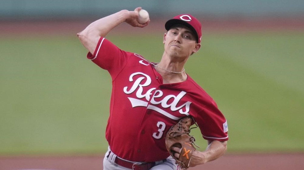 Cincinnati Reds pitcher Luke Weaver delivers during the first inning of the team's baseball game against the Boston Red Sox at Fenway Park, Wednesday, May 31, 2023, in Boston. (AP Photo/Charles Krupa)