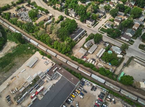 DAVID LIPNOWSKI / WINNIPEG FREE PRESS
                                Point Douglas is a complicated neighbourhood where residents in century-old homes try to co-exist alongside heavy industries.