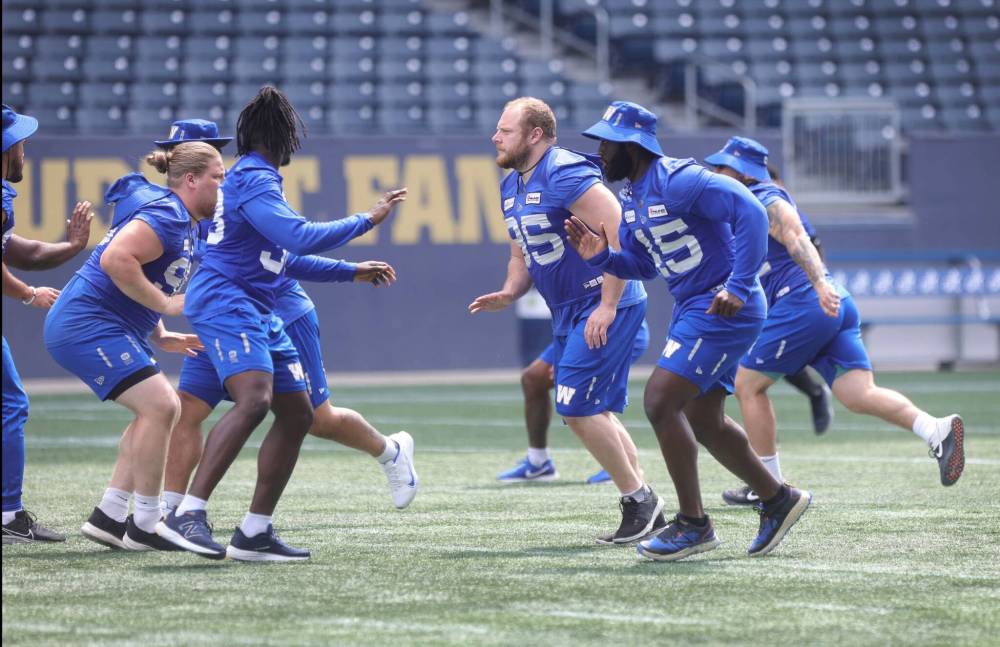 RUTH BONNEVILLE / WINNIPEG FREE PRESS
The Winnipeg Blue Bombers practise Thursday ahead of their season-opening showdown against the Hamilton Tiger-Cats.