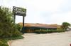 MIKE DEAL / WINNIPEG FREE PRESS
                                An 18-year-old woman working at an Olive Garden in Transcona was rushed to hospital after she was stabbed in an unprovoked attack Thursday night.