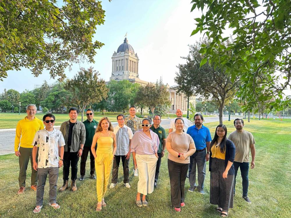 <p>Musica Singers of PCCM</p>
                                <p>The Musica Singers of the the Philippine Canadian Centre of Manitoba will perform traditional Filipino love songs to mark Filipino Heritage Month as part of an evening of Kundiman and Philipine Art Songs Thursday at the Seven Oaks Performing Arts Centre.</p>