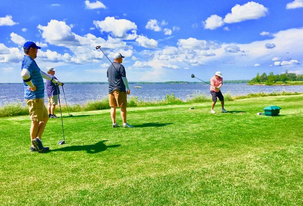 Bonny Lac du Winnipeg Free Press