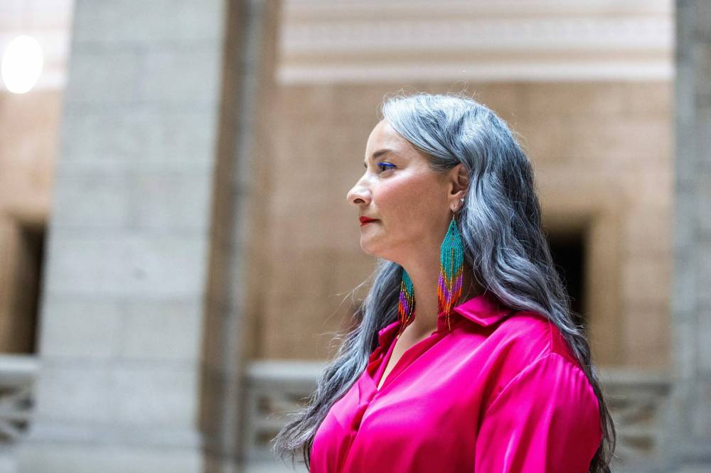 MIKAELA MACKENZIE / WINNIPEG FREE PRESS files
NDP MLA Nahanni Fontaine wearing Women Helping Women Beadwork.