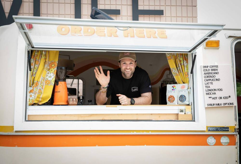 JESSICA LEE / WINNIPEG FREE PRESS
Knapsack Coffee’s business has taken off to the extent that Quinton Anderson switched his day job from full-time to part-time paramedic.