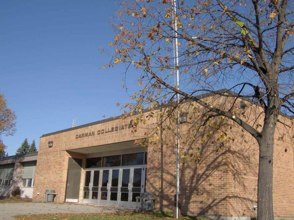 Prairie Rose School Division has rejected calls to ban certain books from its libraries, after the board of trustees met last week at Carman collegiate. (Kathlyn Hossack /Winnipeg Free Press files)