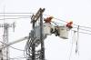 More than 2,000 Manitoba Hydro employees, including those who repair transmission lines and restore power when there’s an outage, could go on strike as of Friday. (Tim Smith / The Brandon Sun files)