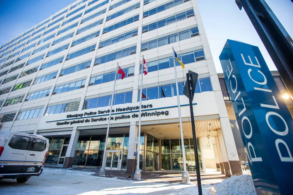 MIKAELA MACKENZIE / WINNIPEG FREE PRESS FILES
The city council has been under pressure in recent years to rein in the Winnipeg Police Service budget, which has spiraled out of control over the past two decades.