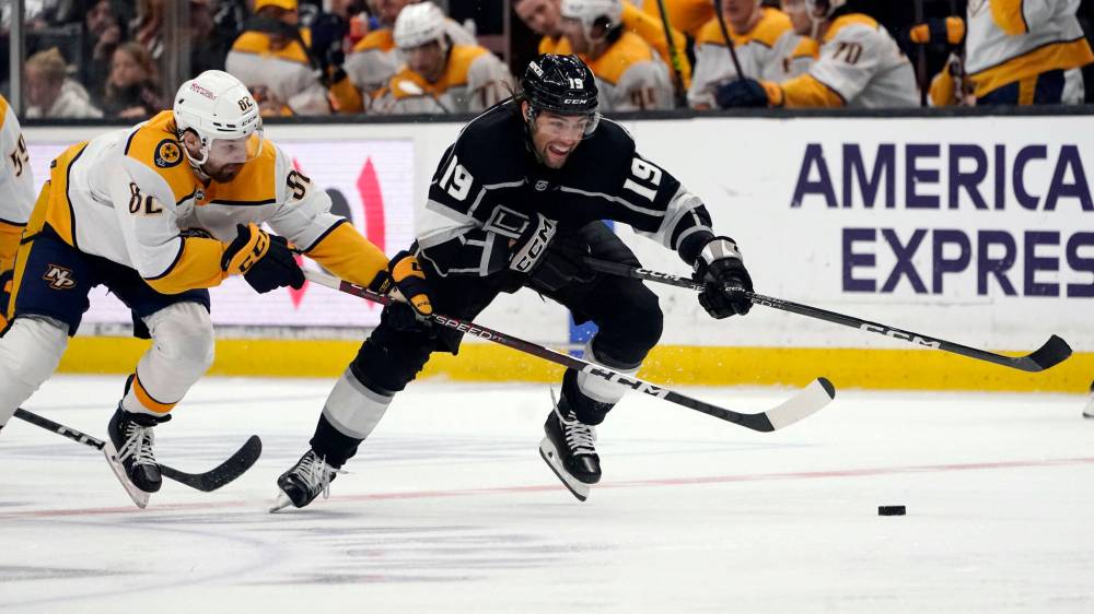 Marcio Jose Sanchez / The Associated Press files
Alex Iafallo (right) is ‘pumped’ to be joining the Winnipeg Jets.