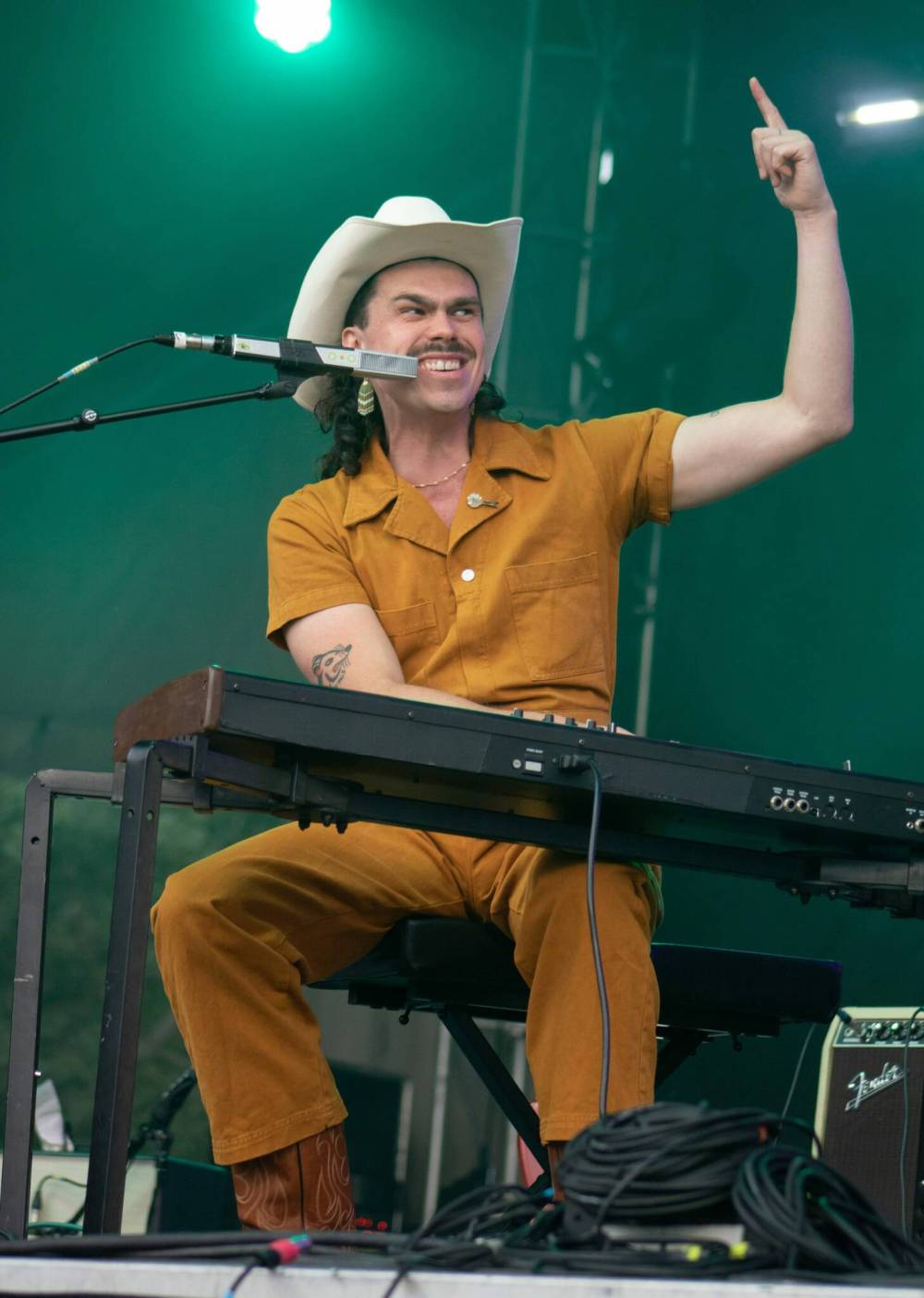 MIKE THIESSEN / WINNIPEG FREE PRESS
Boy Golden performs at the Winnipeg Folk Festival’s Main Stage on Saturday night.