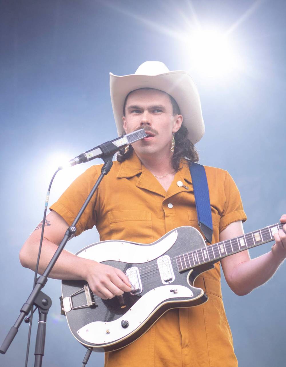 Mike Thiessen / Winnipeg Free Press
Winnipeg’s Boy Golden stepped up to replace Sierra Farrell on Saturday’s mainstage.
