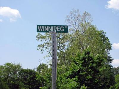 David Sanderson photo 
                                The Winnipeg Drive sign at Route 32.