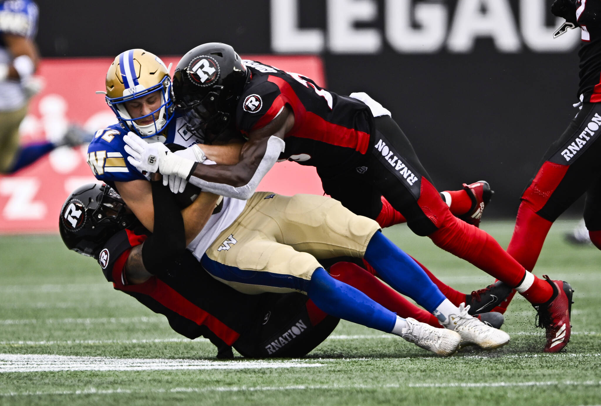 Blue and Gold drop the ball Winnipeg Free Press